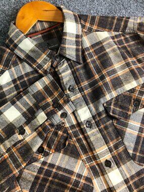 Royal Robbins Shirt Mens Medium Brown Plaid Flannel Long Sleeve Standard Fit